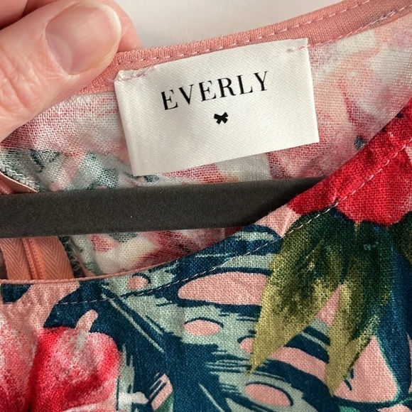 Everly Nordstrom Floral Linen Shift Dress Large - Picture 6 of 10